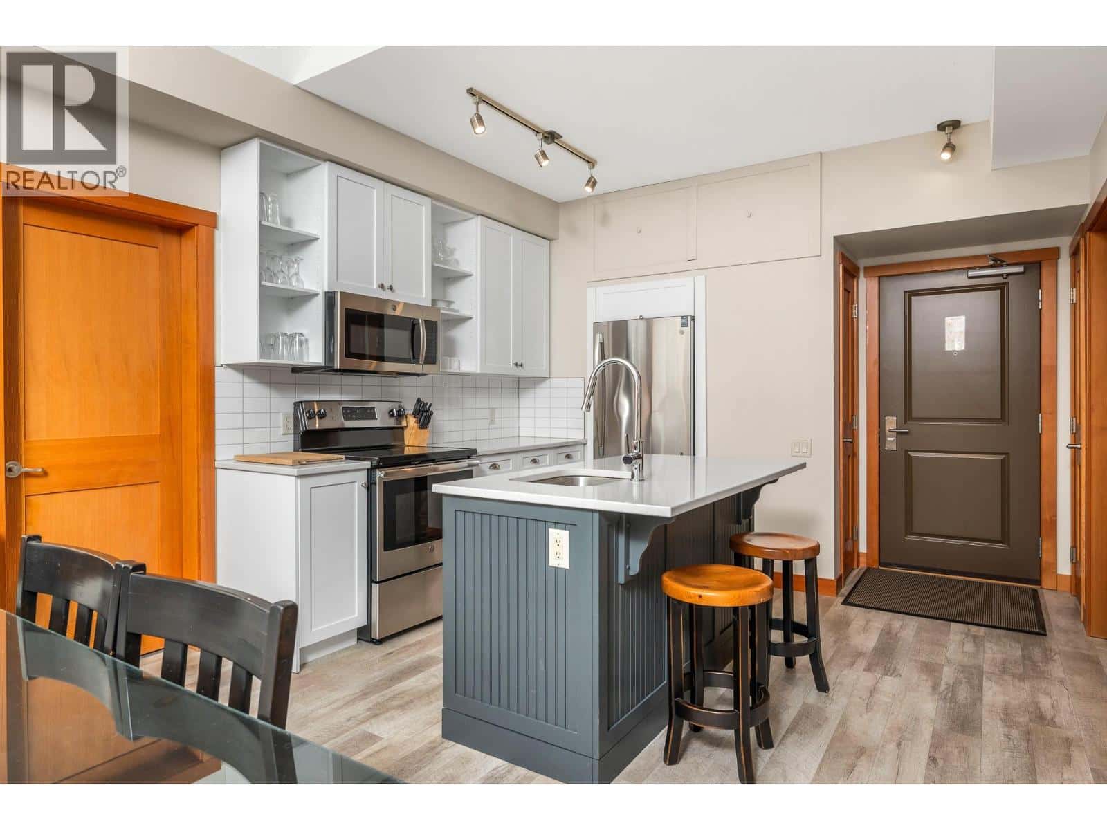 101 Village Centre Court Unit# 433 Lot# 21 — Vernon - Photo 5 of 38