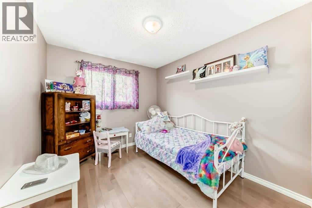 8336 Silver Springs Road NW — Calgary - Photo 3 of 50