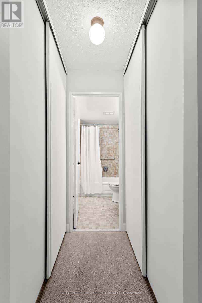 S01702 - 380 KING STREET — London East (East K) - Photo 4 of 36