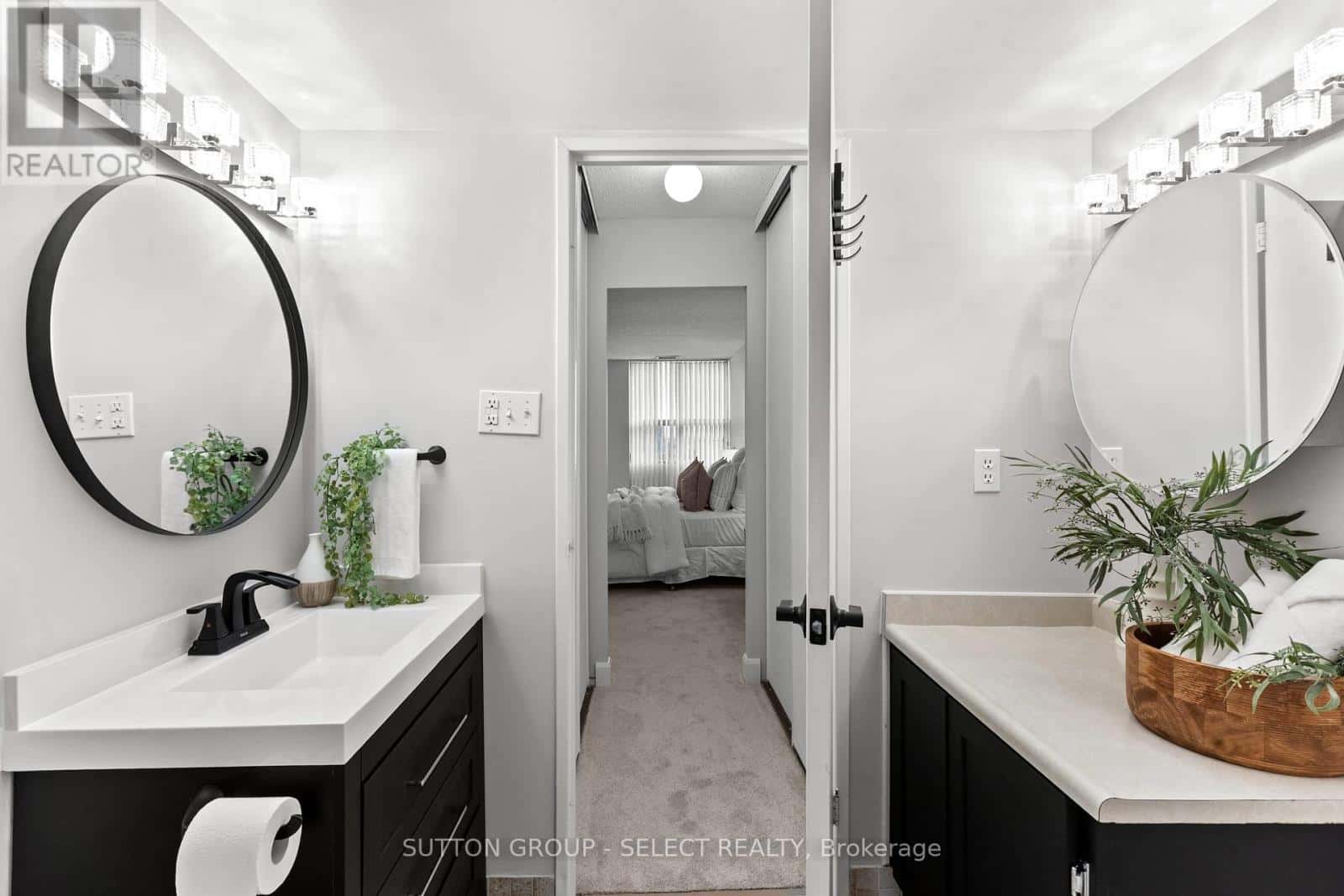 S01702 - 380 KING STREET — London East (East K) - Photo 3 of 36