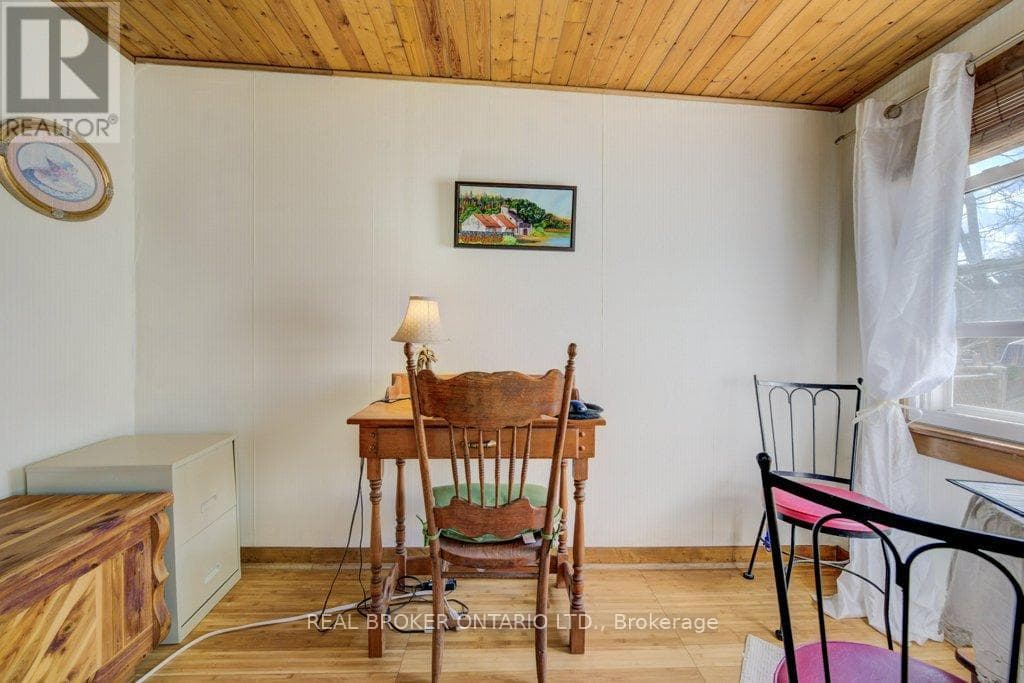 458 UPPER WENTWORTH STREET — Hamilton (Inch Park) - Main photo