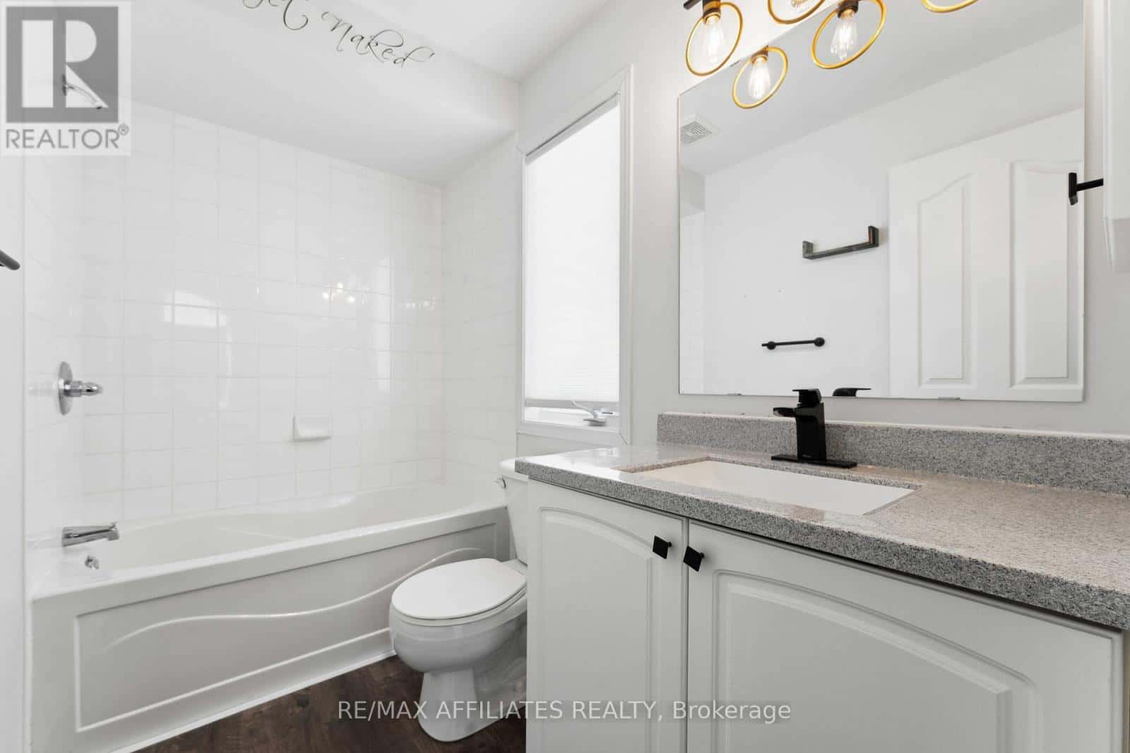 59 BAYWOOD DRIVE — Ottawa - Photo 2 of 45