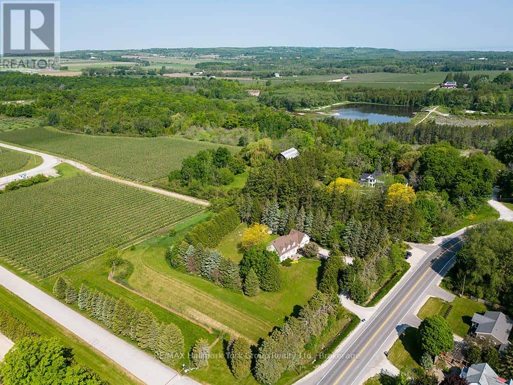 788267 GREY 13 ROAD — Blue Mountains - Photo 2 of 46