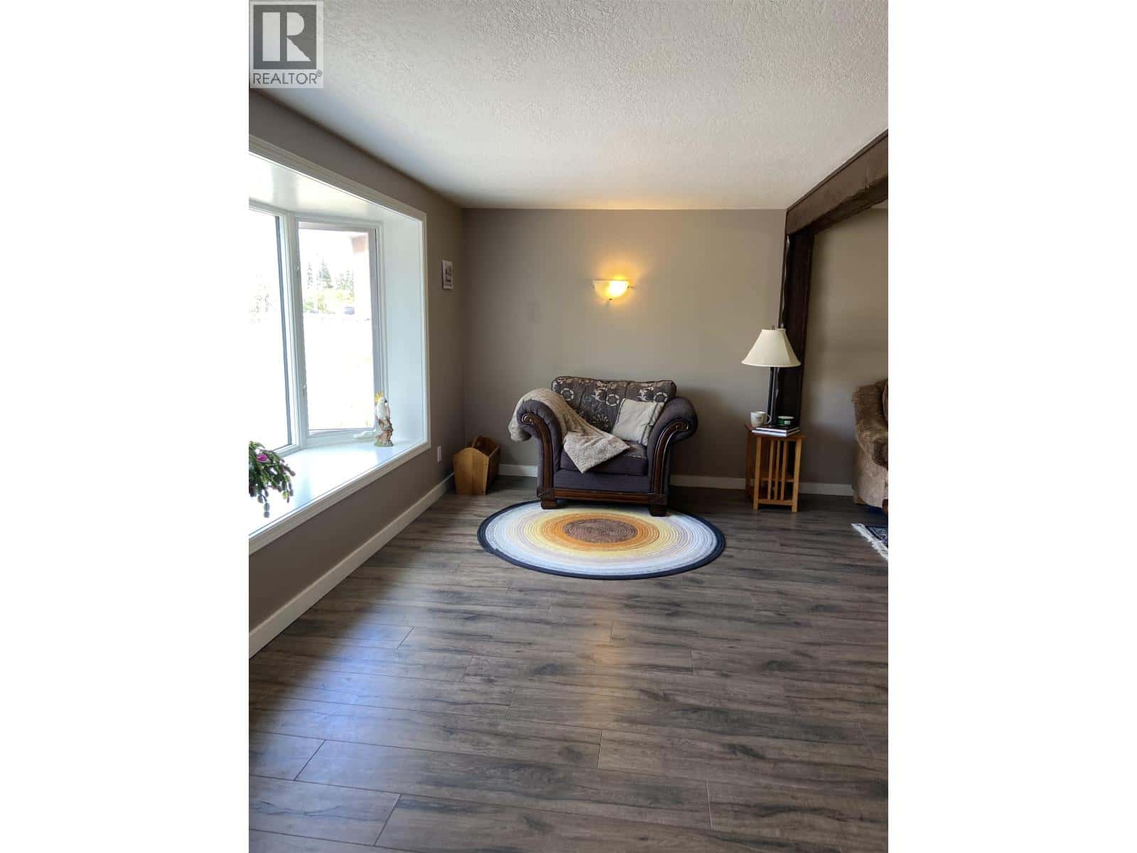 12279 COTTONWOOD AVENUE — Fort St. John - Photo 2 of 16