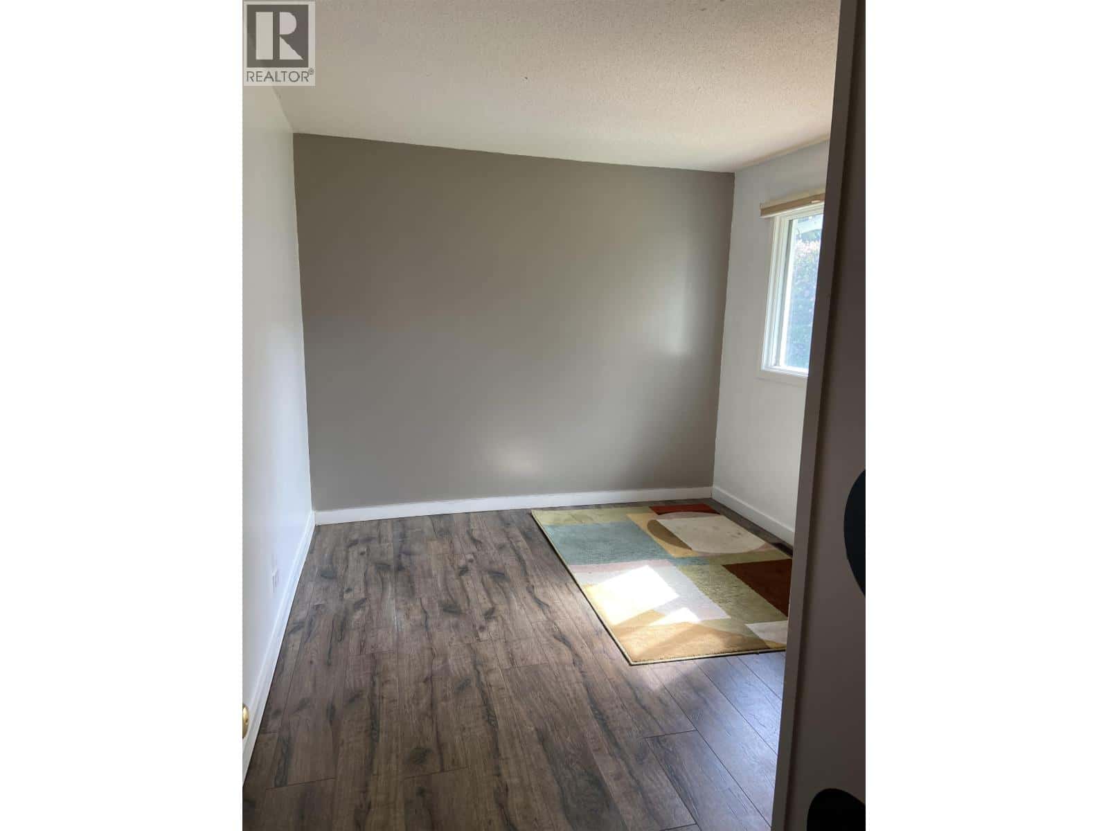 12279 COTTONWOOD AVENUE — Fort St. John - Photo 5 of 16