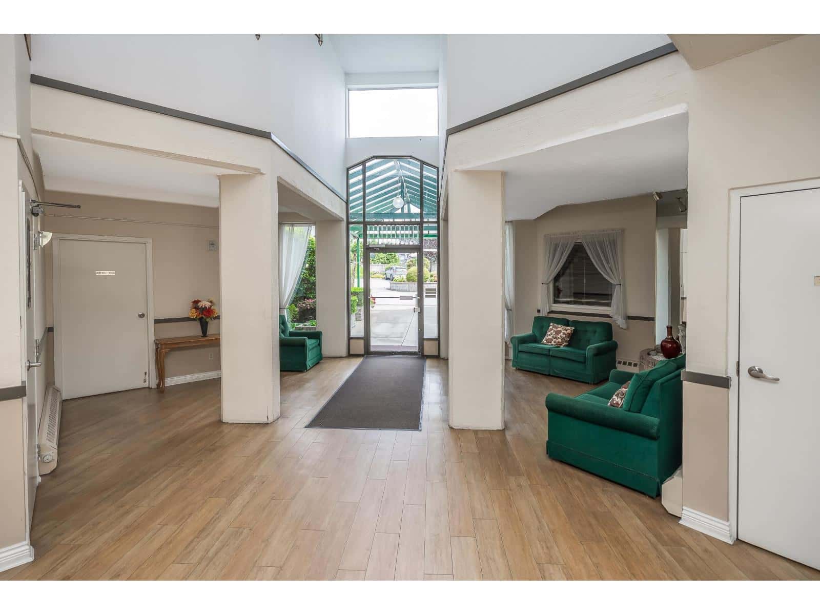 316 31850 UNION AVENUE — Abbotsford - Photo 4 of 35