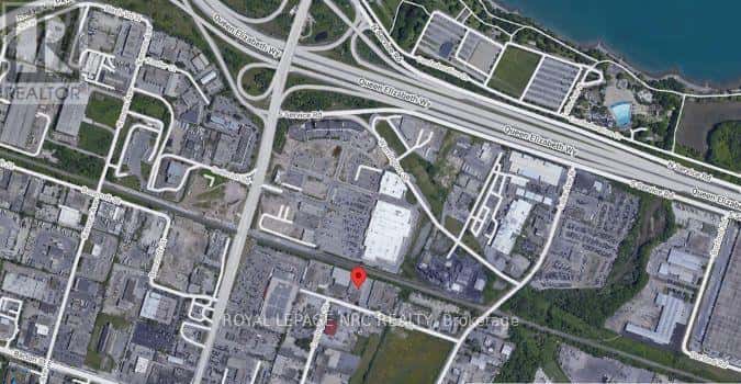 , Hamilton (Lakely), Ontario — Hamilton (Lakely), Ontario - Photo 4 of 6