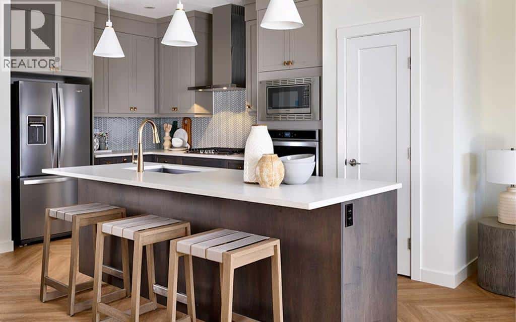 1133 Chinook Gate Bay SW — Airdrie - Photo 2 of 10