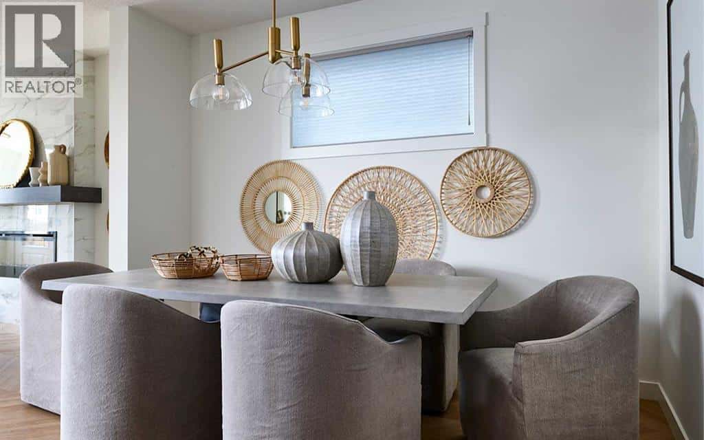 1133 Chinook Gate Bay SW — Airdrie - Photo 3 of 10