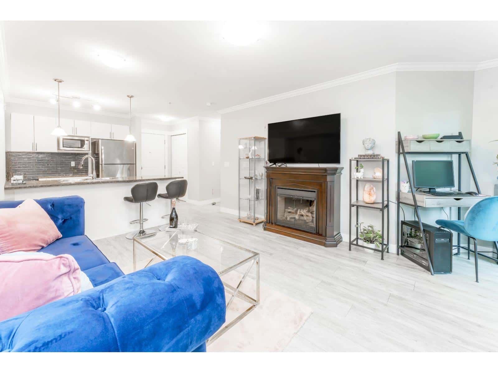 217 17769 57 AVENUE — Surrey - Photo 5 of 23