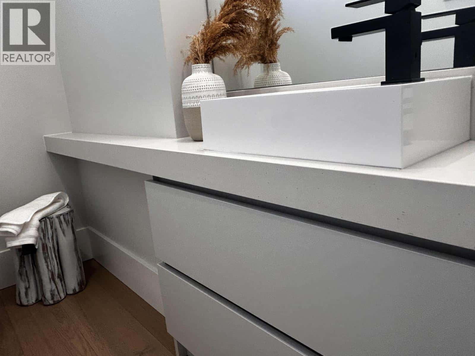 1341 E 21ST AVENUE — Vancouver - Photo 3 of 16