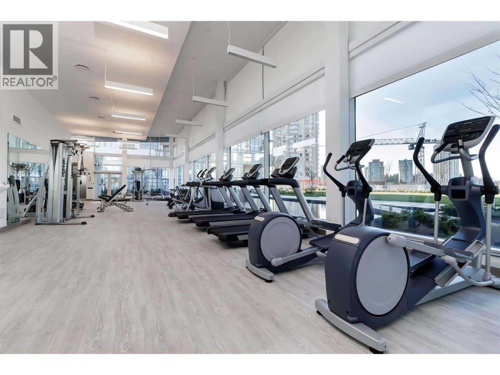 802 6098 STATION STREET — Burnaby - Photo 4 of 12