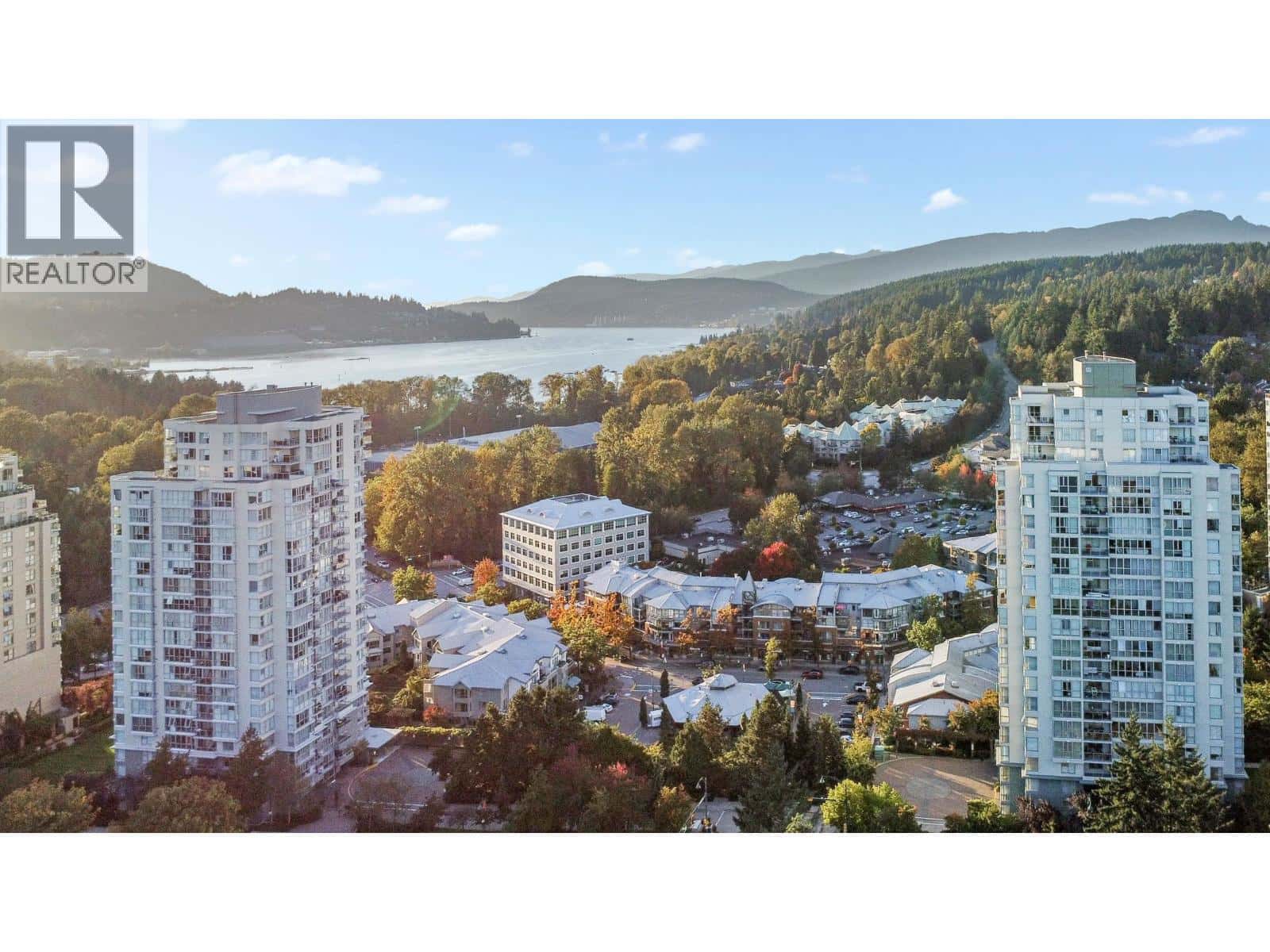 1303 295 GUILDFORD WAY — Port Moody - Photo 3 of 36