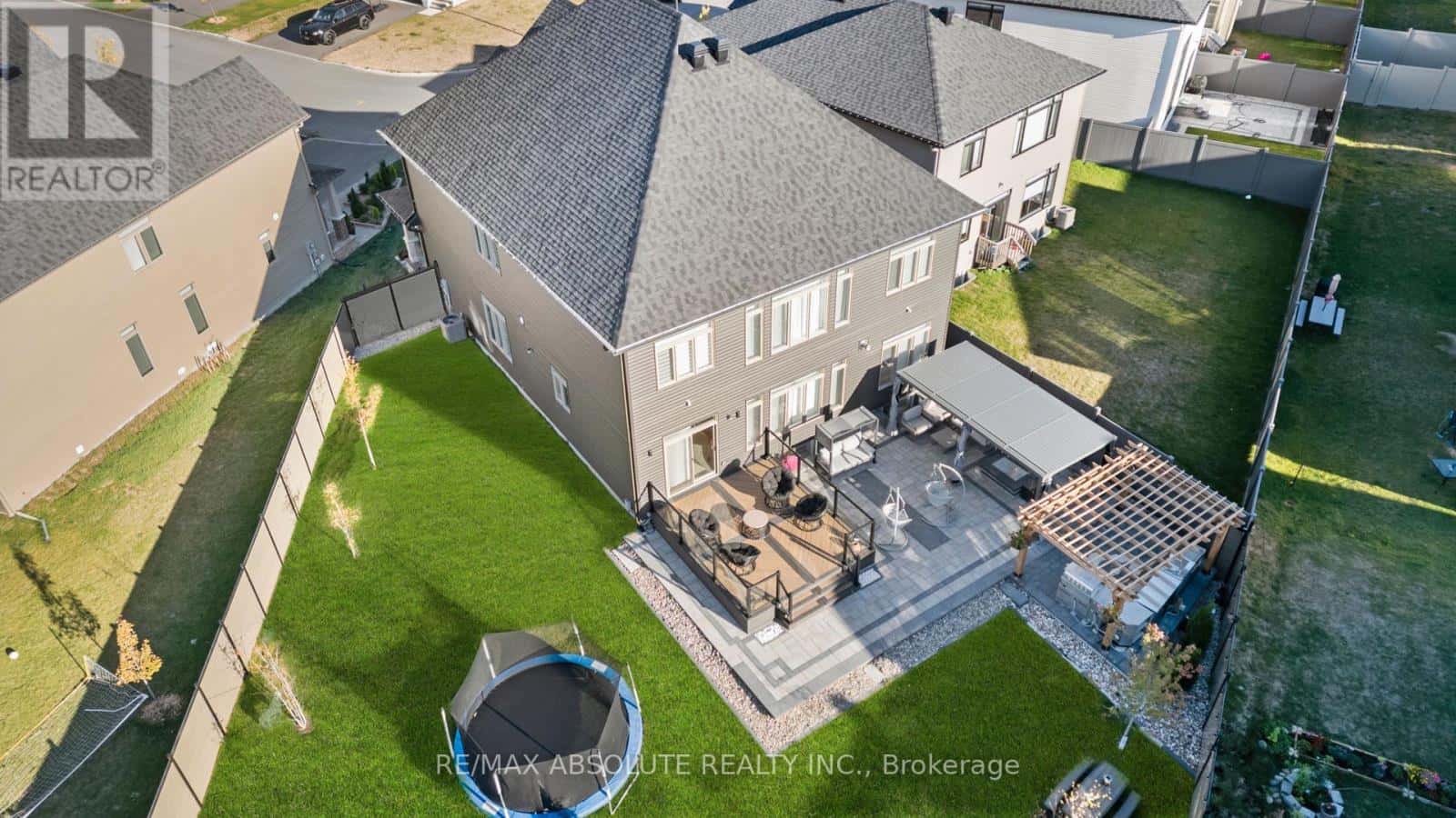 921 BECKTON HEIGHTS — Ottawa - Photo 4 of 46