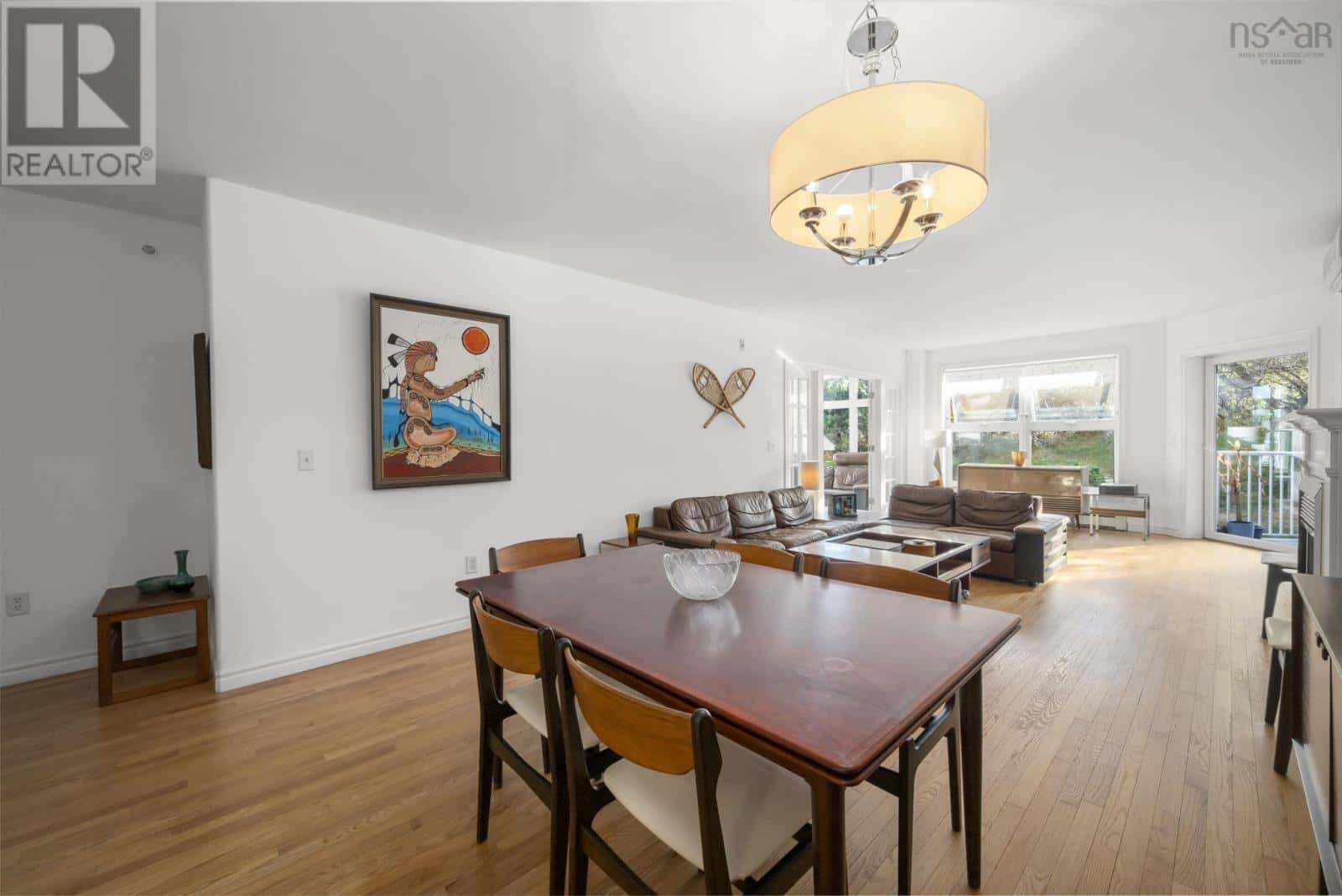 106 99 Waterfront Drive — Bedford - Photo 5 of 41