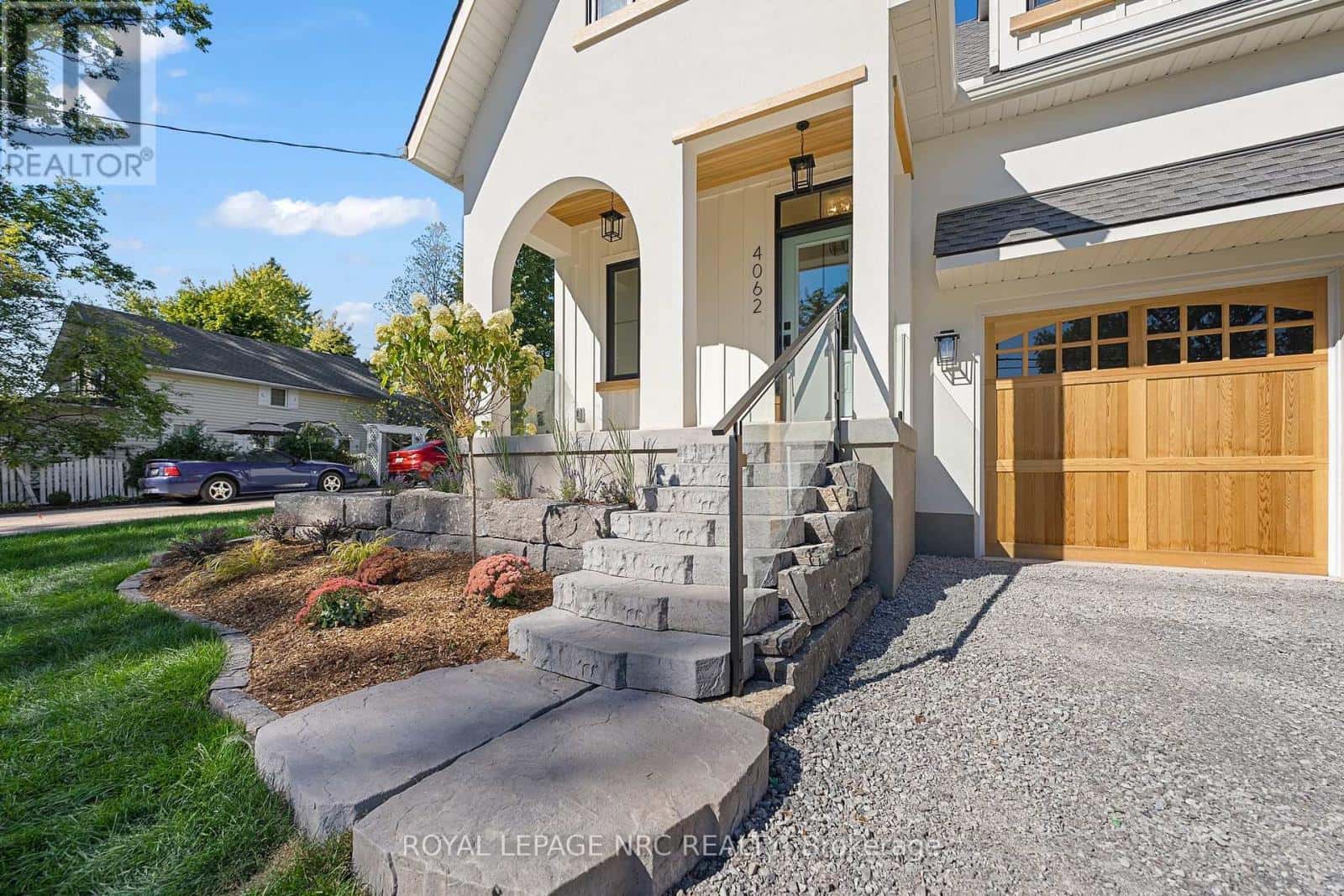 4062 GLENSPRING ROAD — Fort Erie (Crystal Beach) - Photo 3 of 50