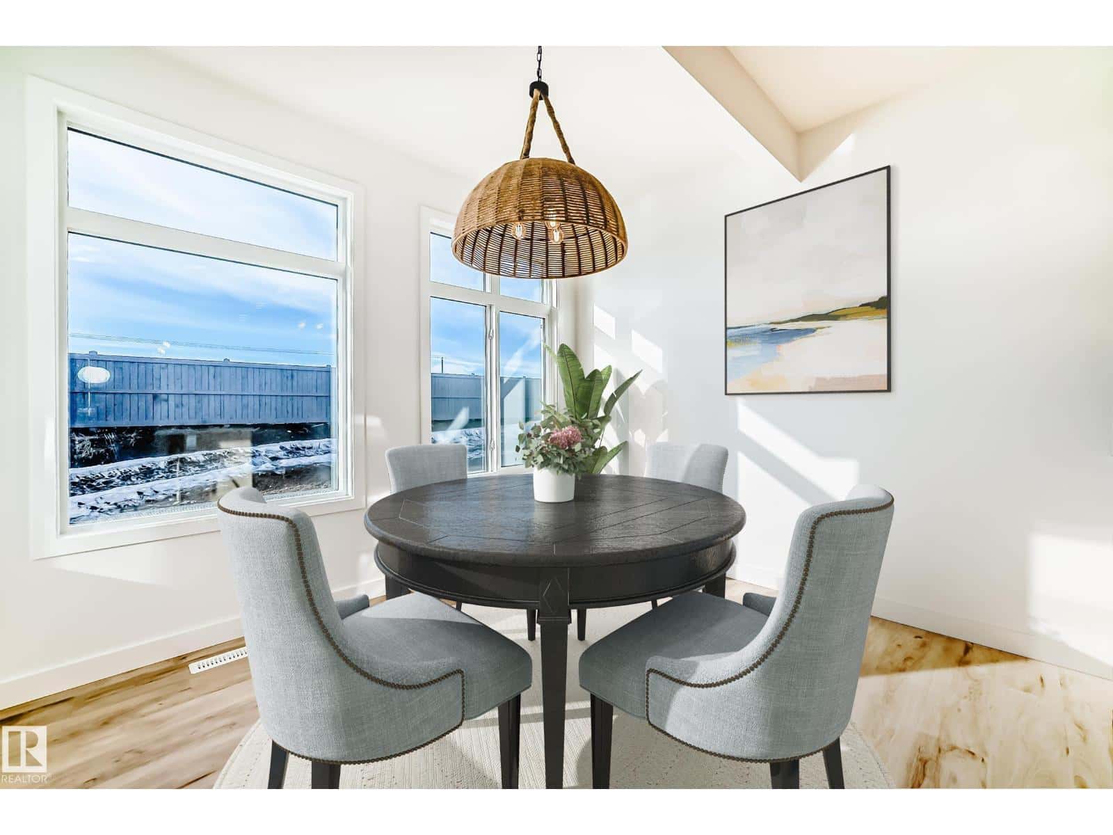 8211 KIRIAK LO SW — Edmonton - Photo 4 of 22