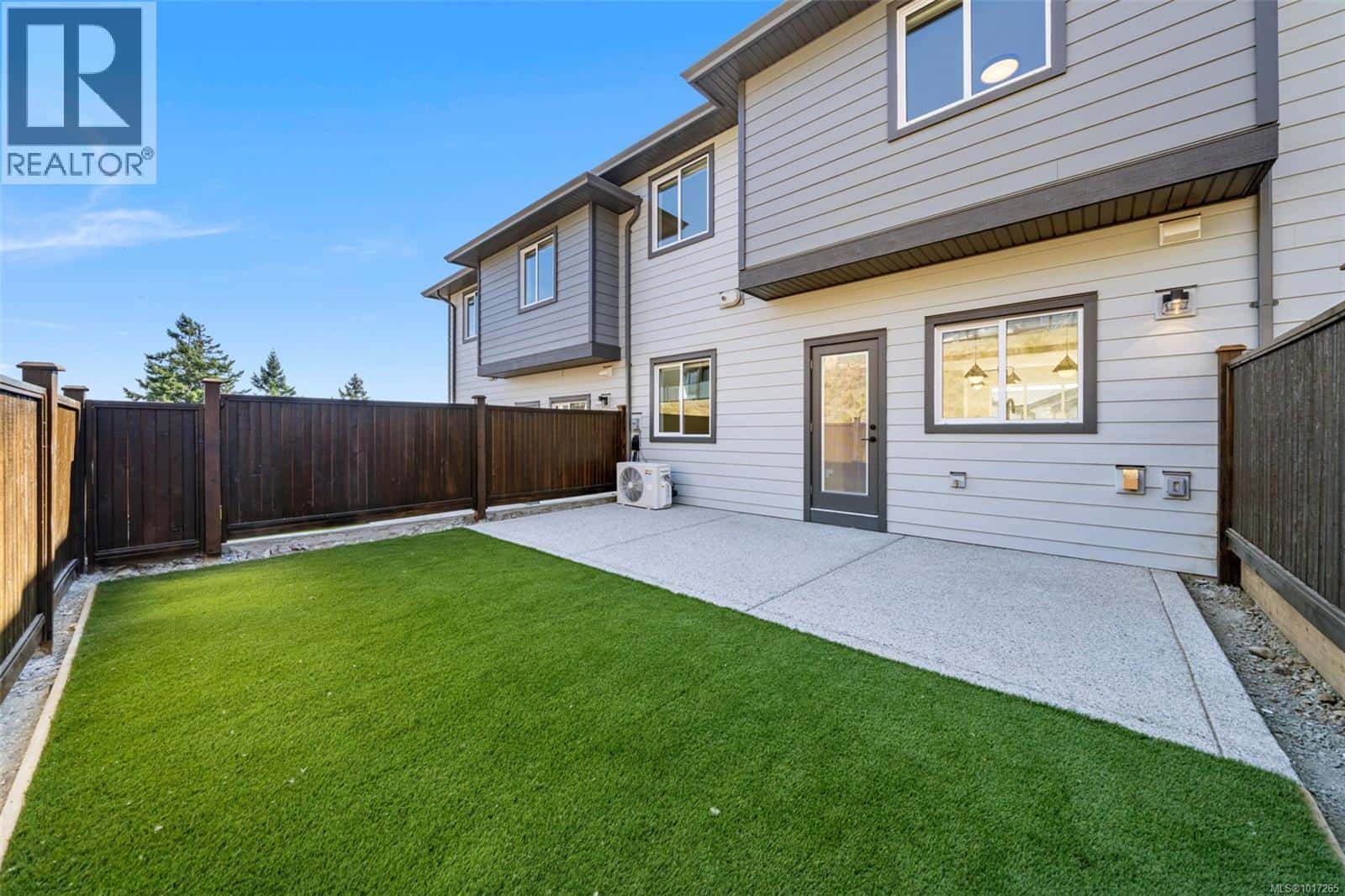 1437 Dolomite Ridge — Langford - Photo 3 of 31