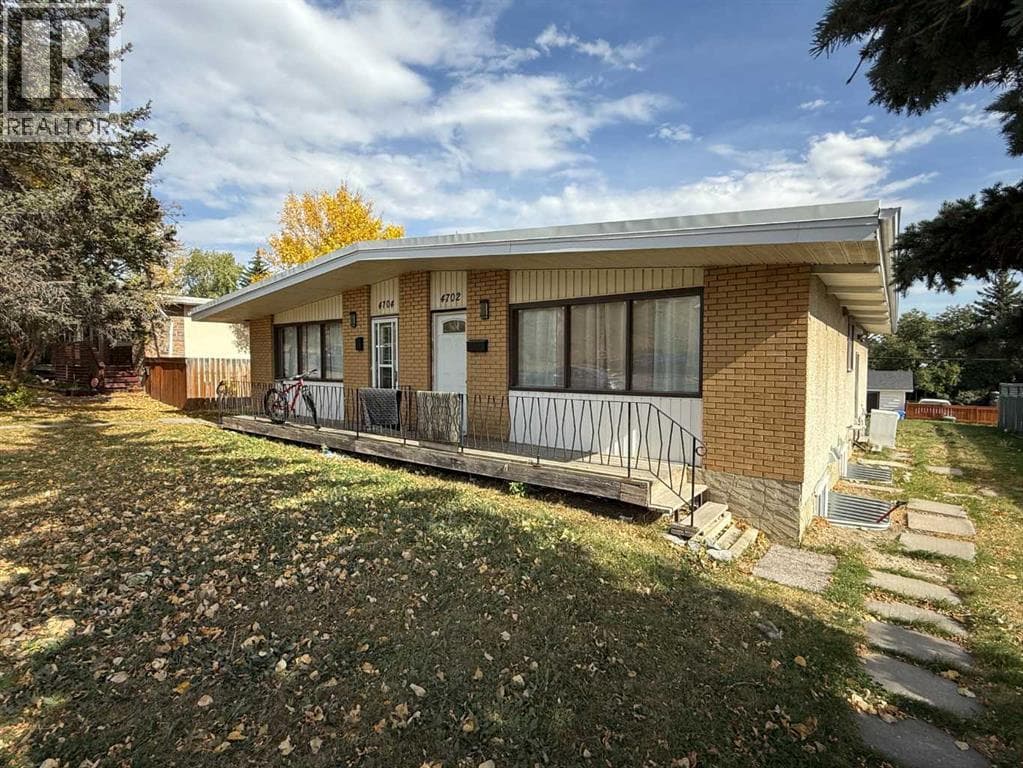 4704 14 Street NW — Calgary - Main photo