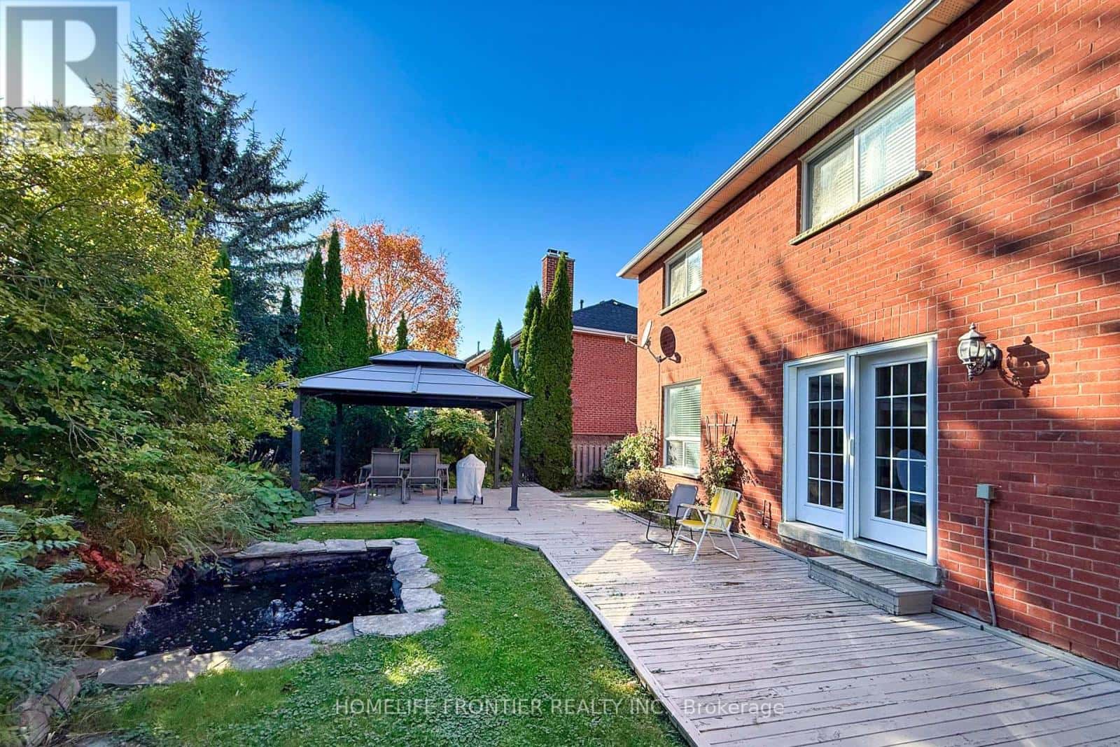 246 JELLEY AVENUE — Newmarket (Armitage) - Photo 3 of 41