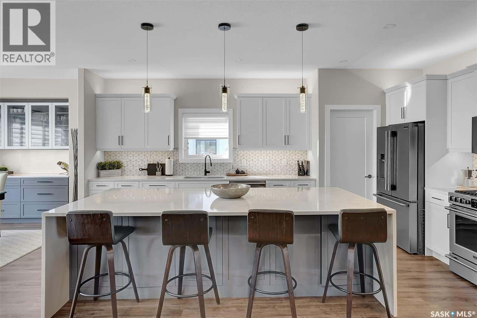 4244 Elderberry CRESCENT E — Regina - Photo 3 of 50