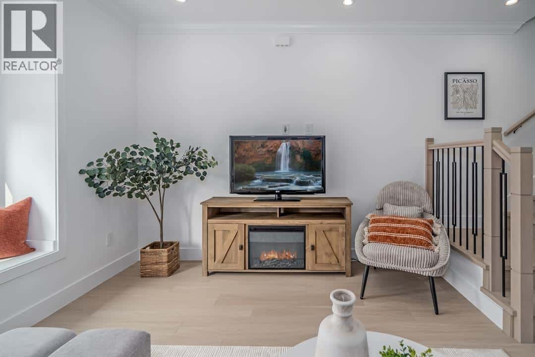 16 22811 MCLEAN AVENUE — Richmond - Photo 3 of 26