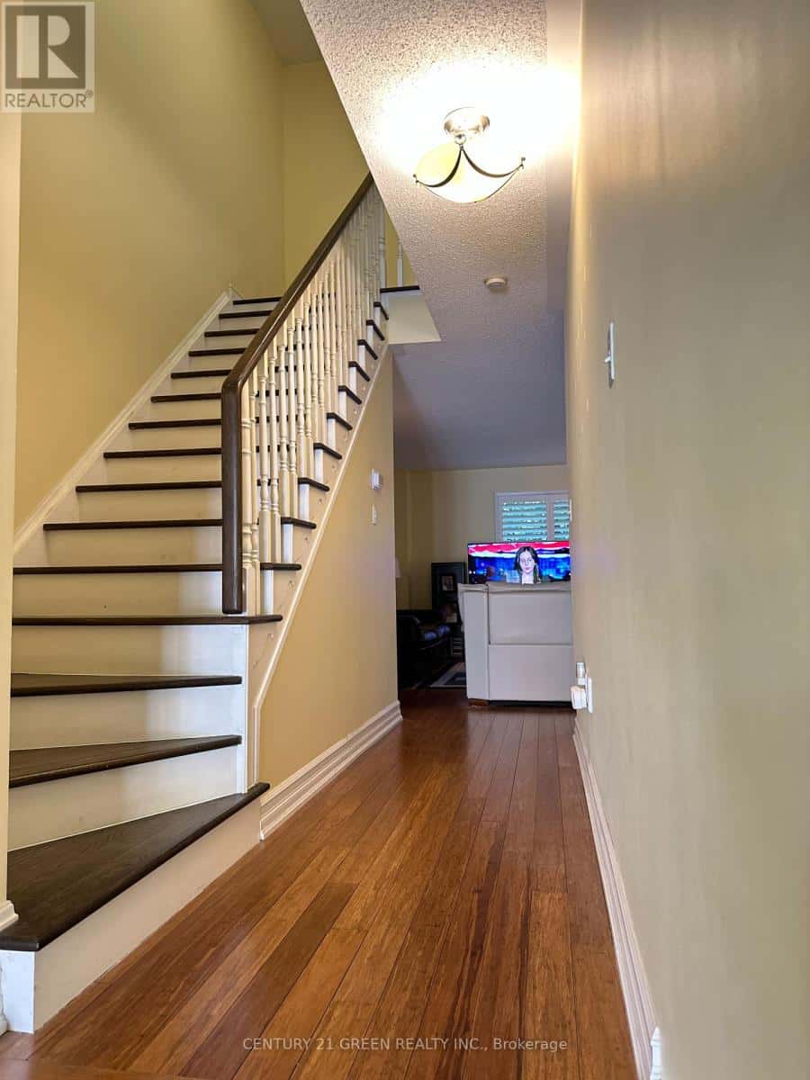 28 - 5530 GLEN ERIN DRIVE W — Mississauga (Central Erin Mills) - Photo 3 of 34