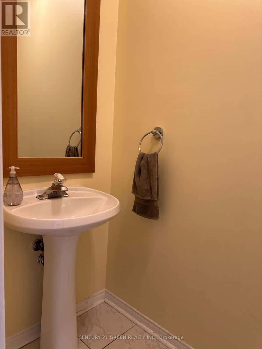 28 - 5530 GLEN ERIN DRIVE W — Mississauga (Central Erin Mills) - Photo 4 of 34