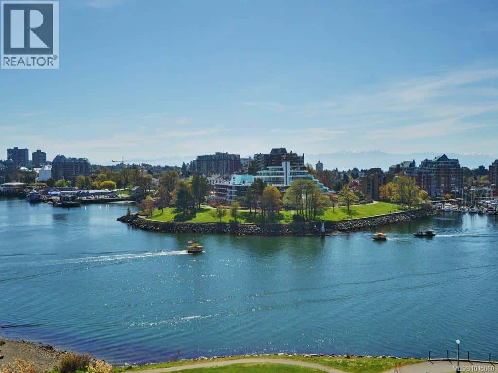 209 55 Songhees Rd — Victoria - Photo 5 of 41