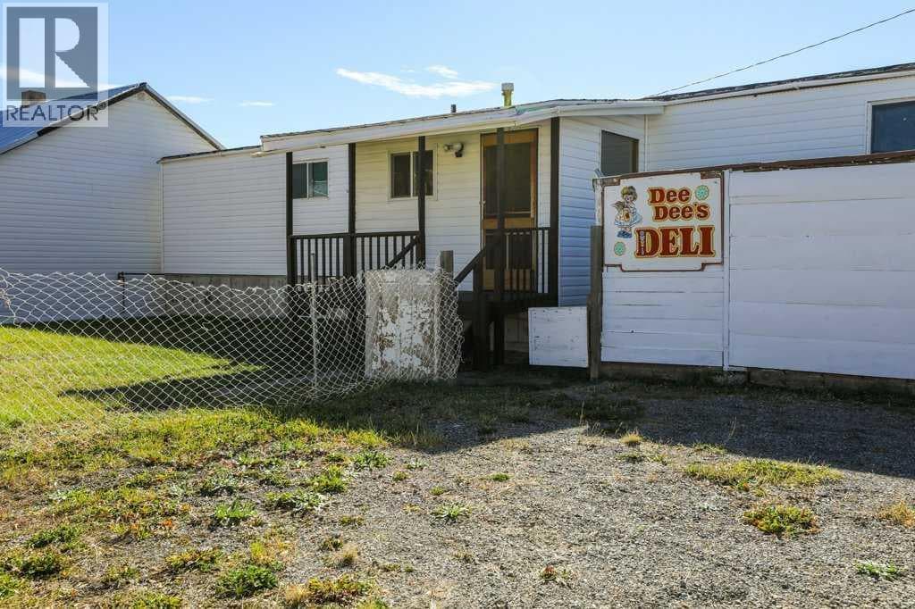 22720/22718 8 Avenue — Hillcrest, Alberta - Main photo