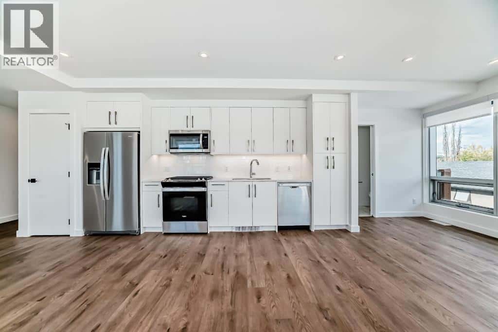 201, 110 18A Street NW — Calgary - Photo 3 of 19