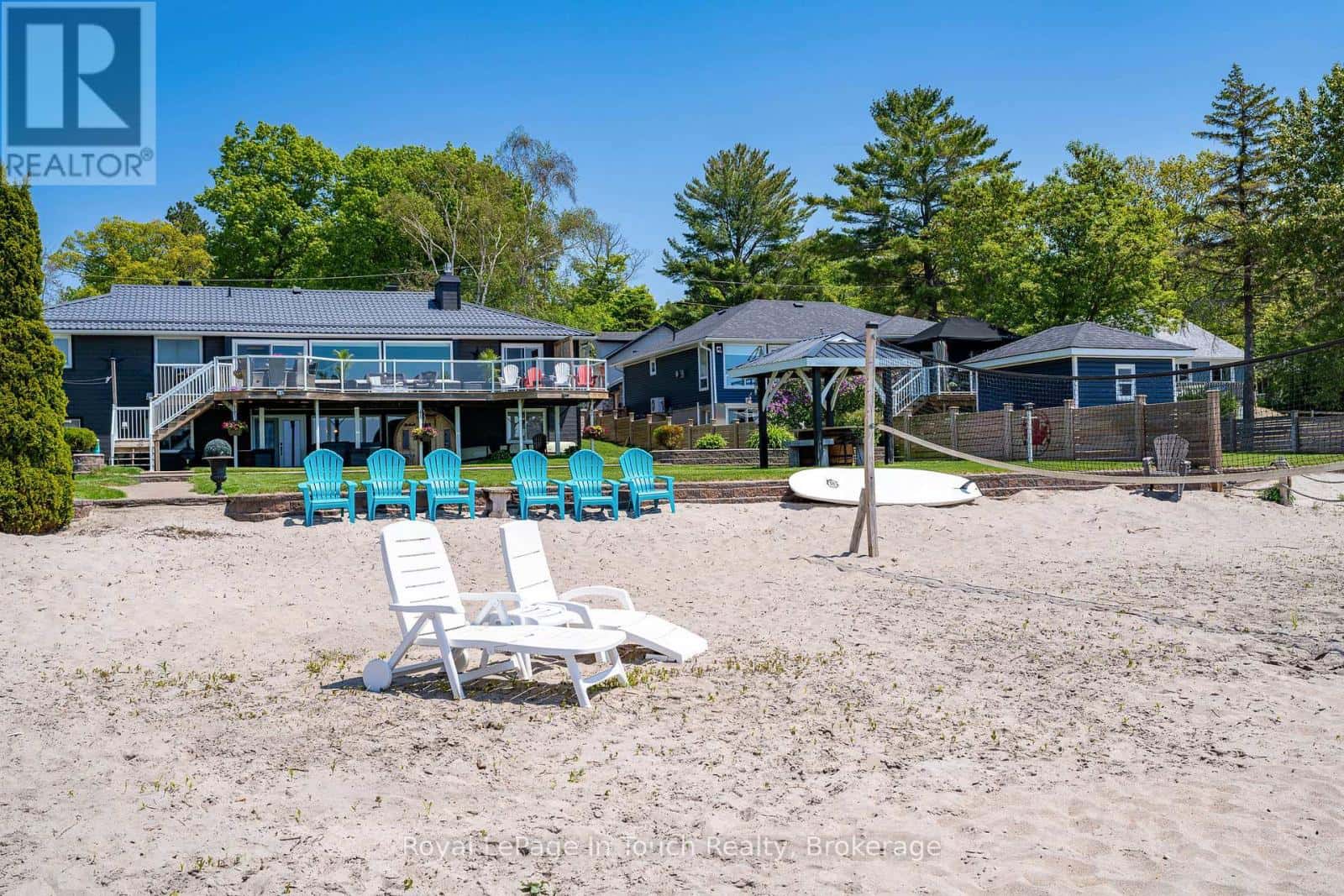 8 TINY BEACHES ROAD S — Tiny - Photo 4 of 50