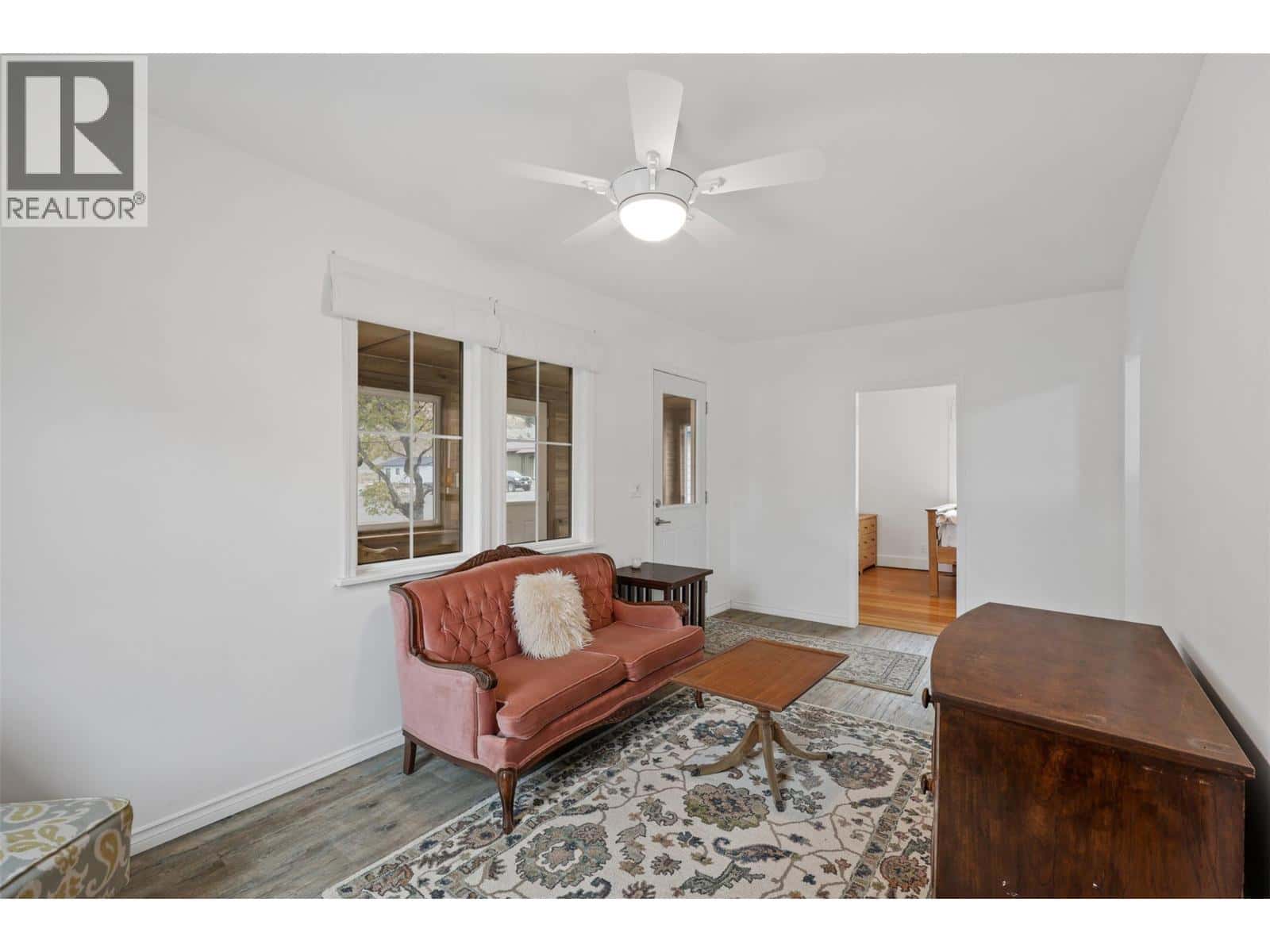 124 FRASER Street — Lytton - Photo 5 of 37