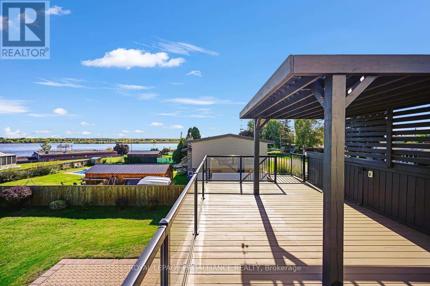 825 JOSEPH STREET — Edwardsburgh/Cardinal - Photo 3 of 41