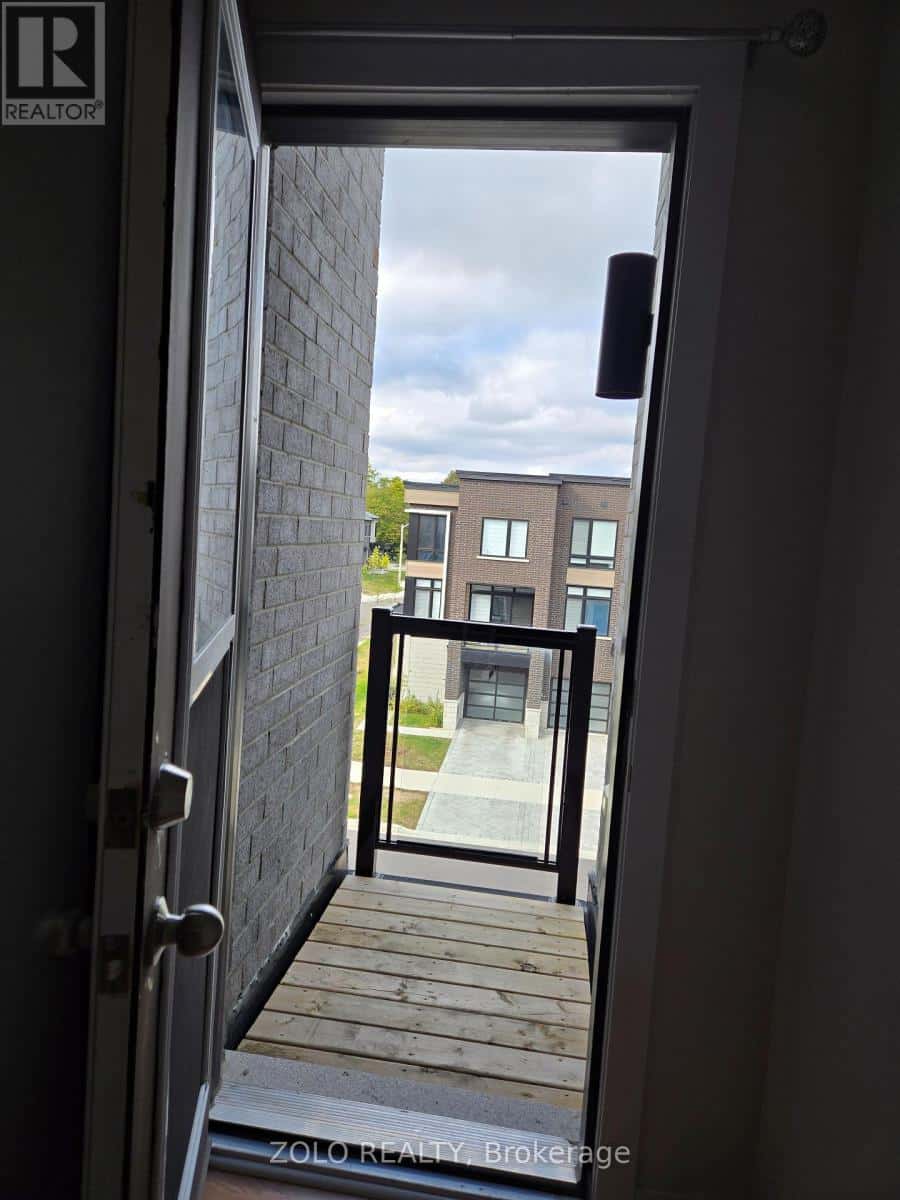 168 BROCKLEY DRIVE — Toronto (Bendale) - Photo 2 of 22