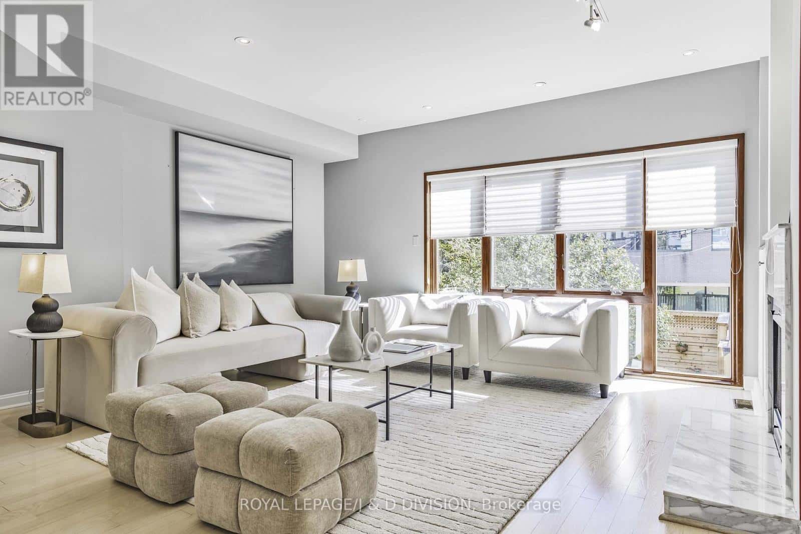 55 CHICORA AVENUE — Toronto (Annex) - Photo 5 of 30