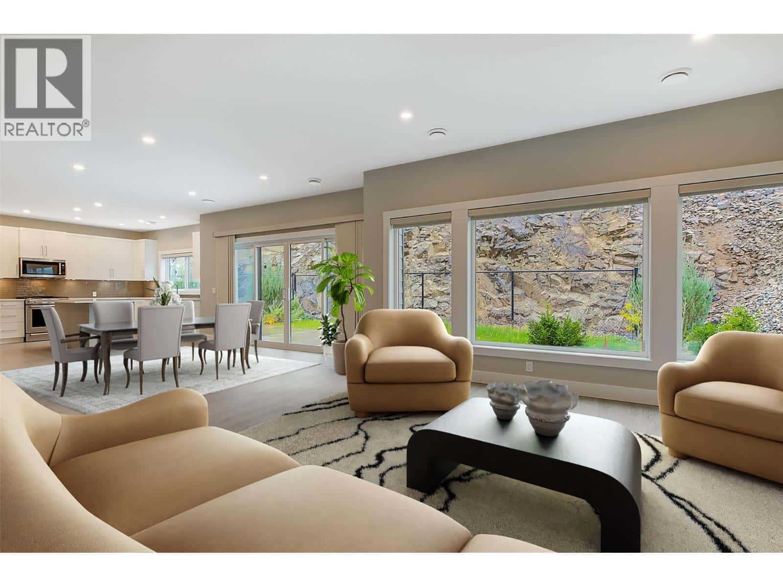 788 Acadia Street — Kelowna, British Columbia - Photo 3 of 46