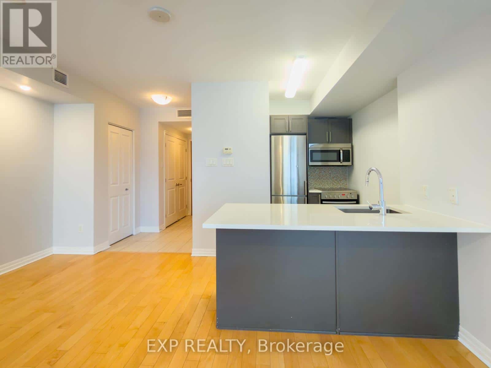 2308 - 195 BESSERER STREET — Ottawa - Photo 5 of 13