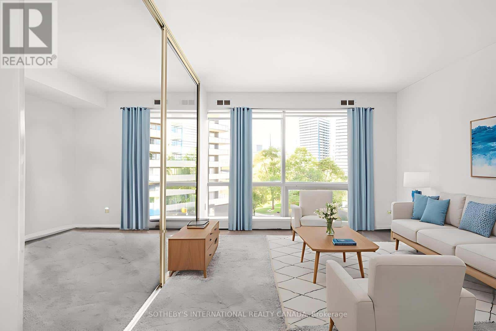 716 - 1001 BAY STREET — Toronto (Bay Street Corridor) - Photo 3 of 33