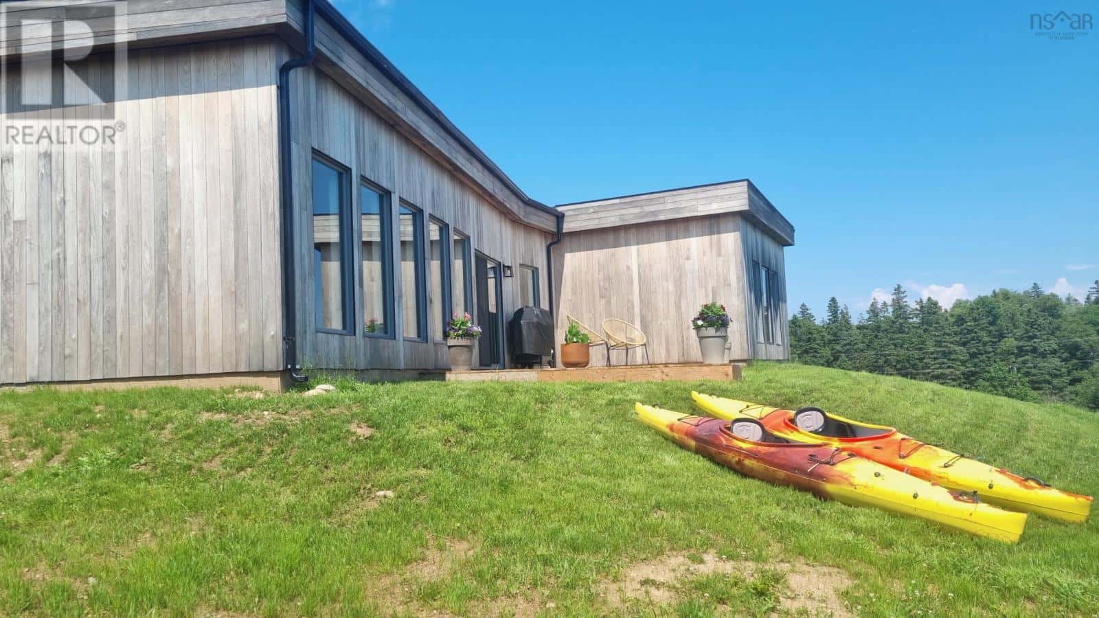 1494 Big Harbour Island Road — Big Harbour Island - Photo 2 of 25