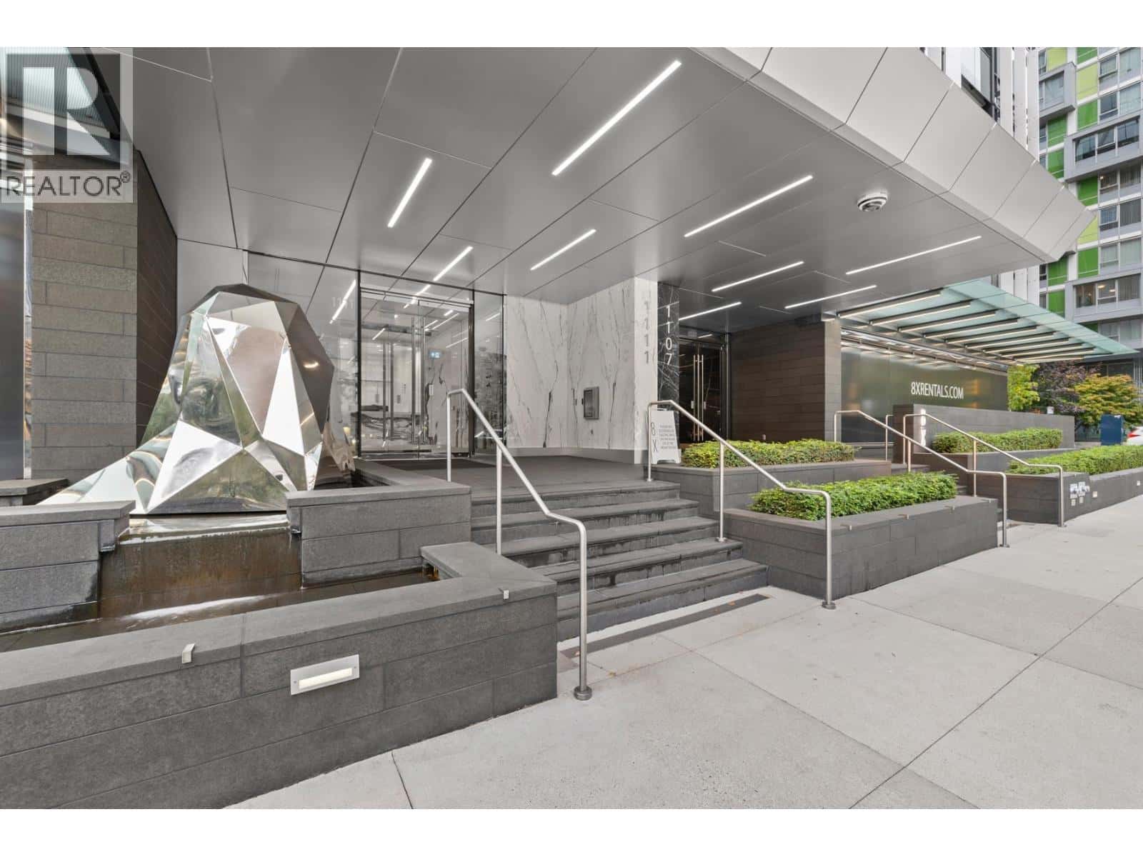 2208 1111 RICHARDS STREET — Vancouver - Photo 3 of 40