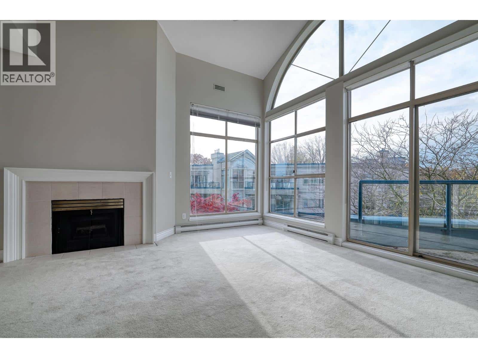 304 4753 W RIVER ROAD — Ladner - Photo 4 of 35