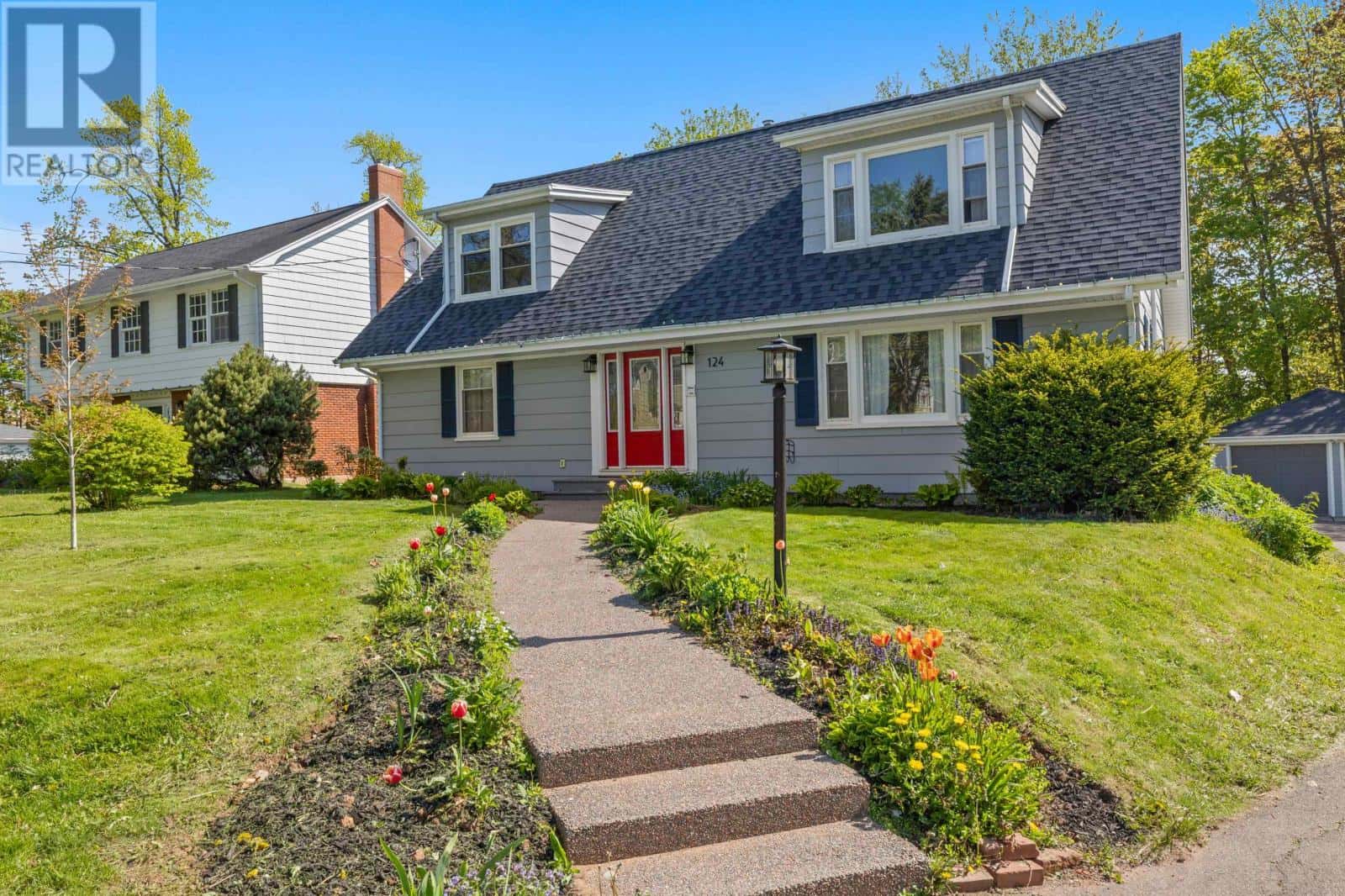 124 A&B North River Road — Brighton - Photo 2 of 50