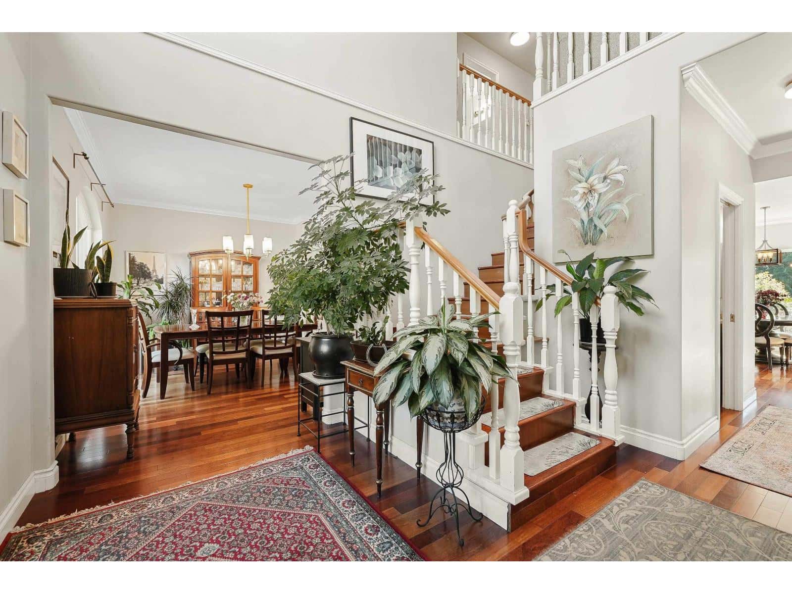 18152 58 AVENUE — Surrey, British Columbia - Photo 3 of 33