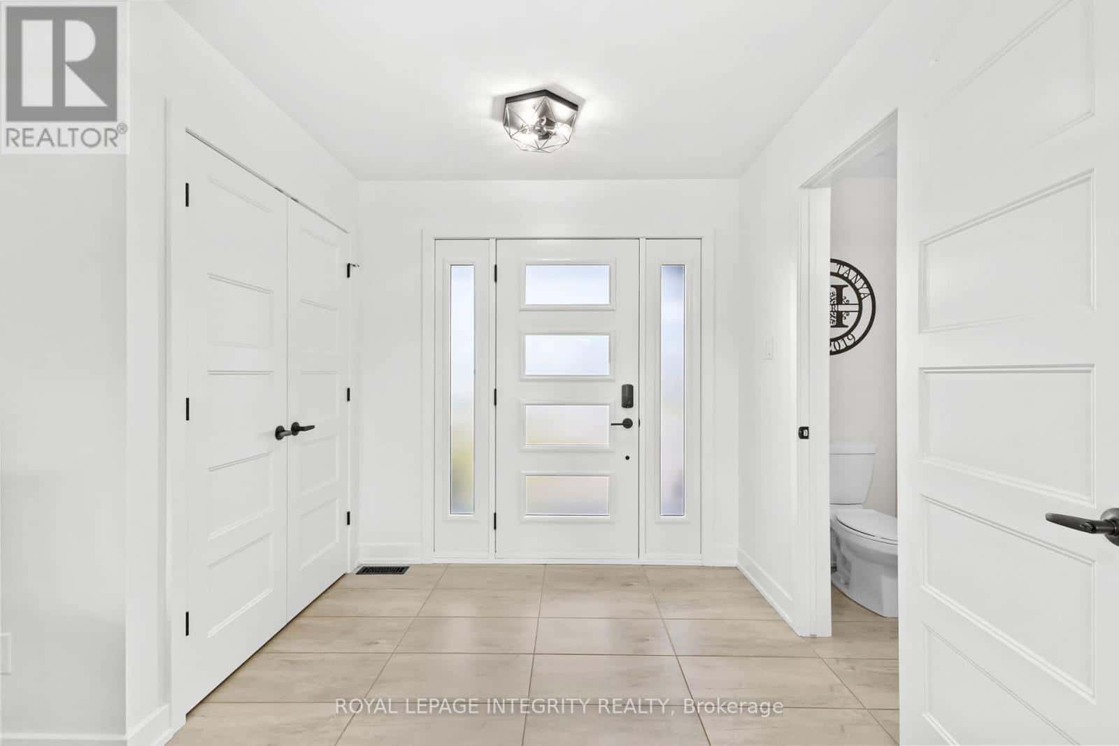 204 HYBRID STREET — Russell - Photo 3 of 30