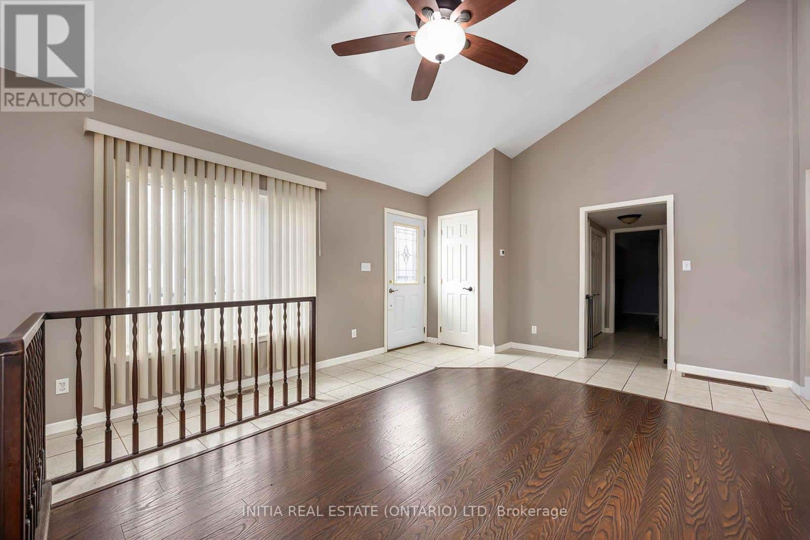 456 MURRAY STREET — St. Clair - Photo 5 of 25