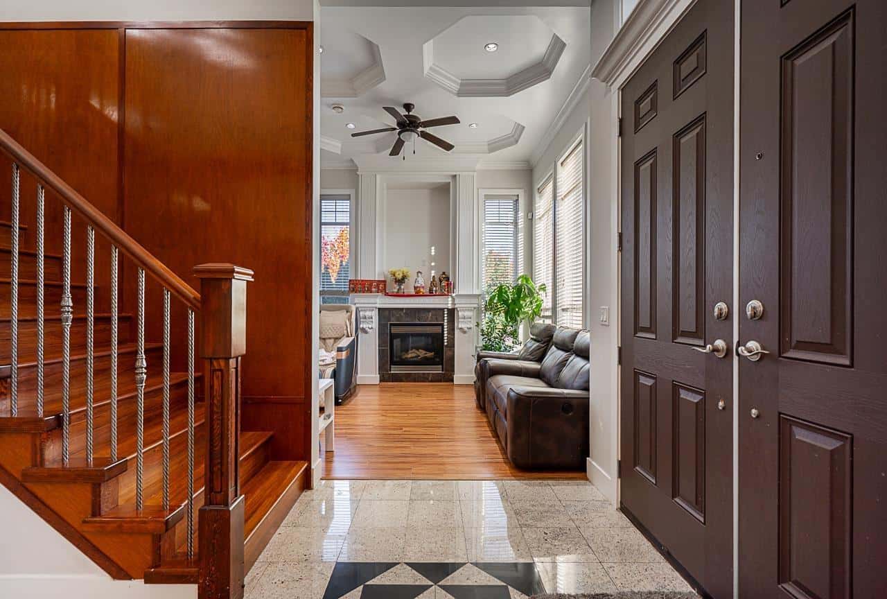 15177 76 AVENUE — Surrey - Photo 2 of 40