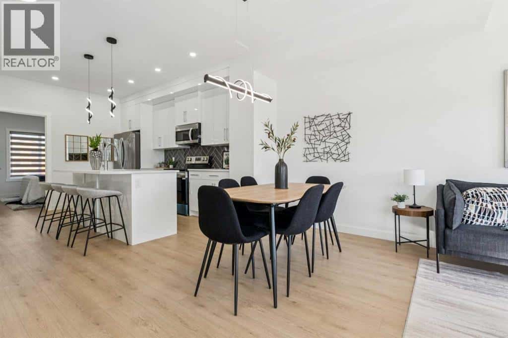 101, 95 Saddlecrest Circle NE — Calgary - Photo 3 of 27