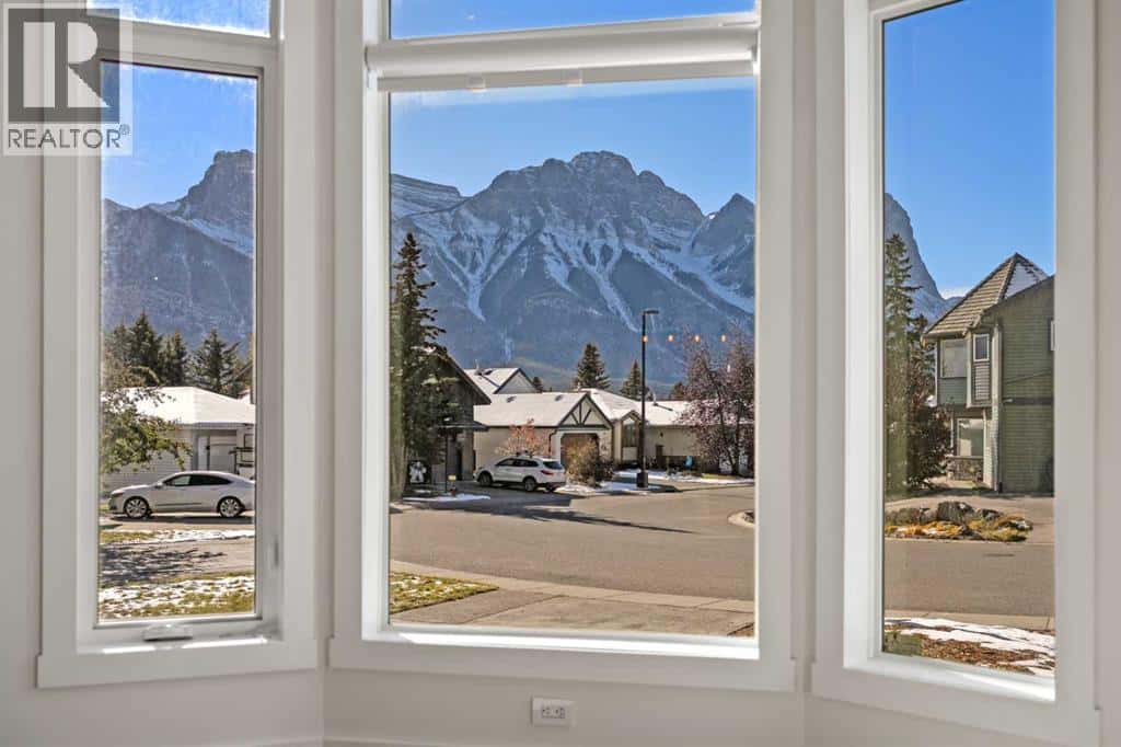 327 Canyon Close — Canmore - Photo 5 of 50