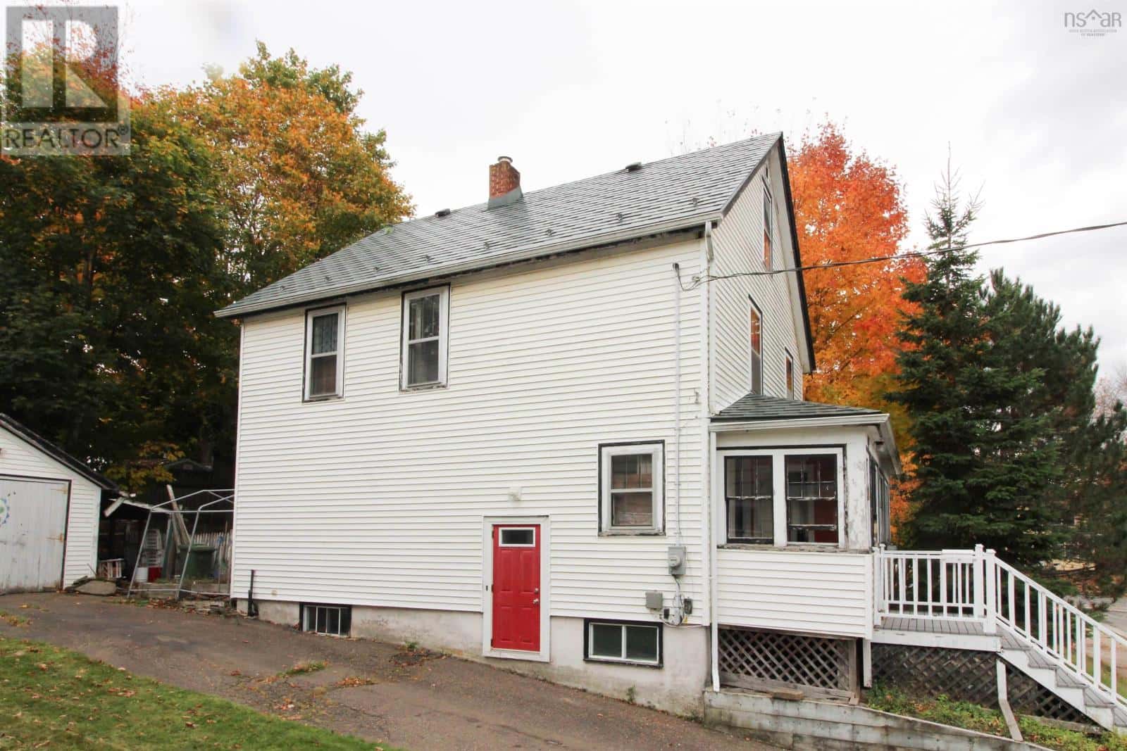 8 Belgrave Terrace — Truro - Photo 2 of 36